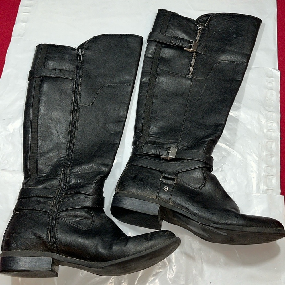 GUESS BLACK Harson TALL RIDING BOOTS 9M side zip buckle GGHILIGHT stretchy calf